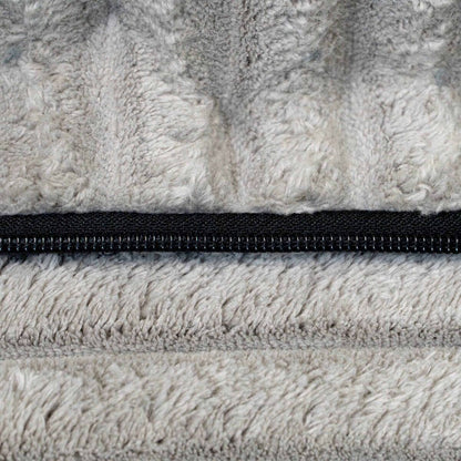 V2H4AF1DAE7439ECBEC66686031D4181778R7639623P2